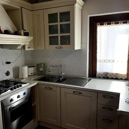 Charming Townhouse With Garden *